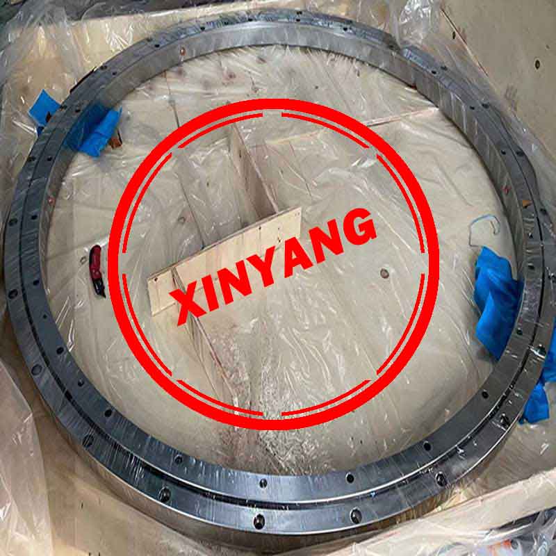Slewing bearing
